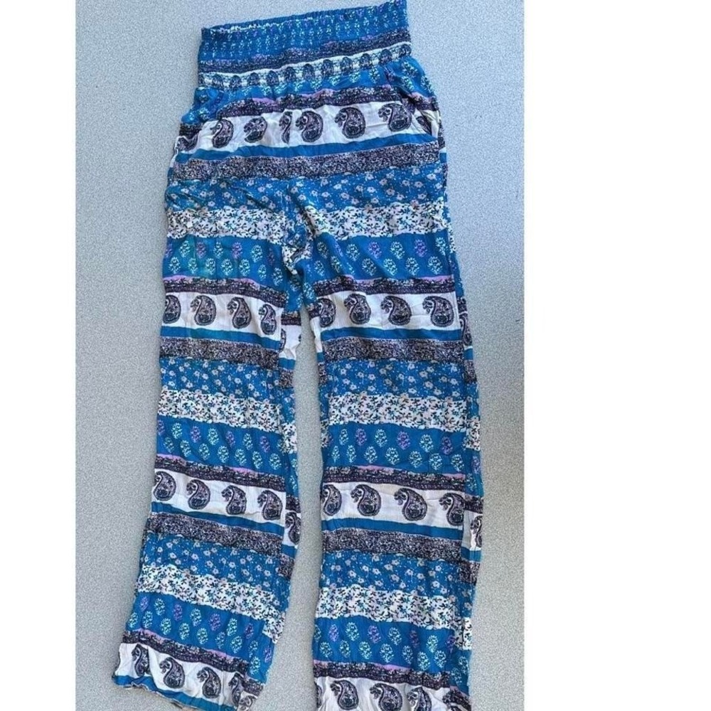 American Eagle‎ Outfitters blue paisley print low rise flare pants Size XS
